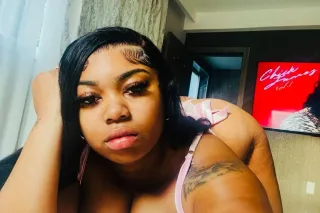 LAST WEEK HERE LETS FUCK 💦😉😍 1... - Image 1