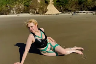 PEGGING GODDESS DOMINATRIX FEMDOMMEKATT - Image 4