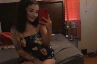 Lovely smile And Luscious Body... - Image 3