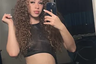 Petite &amp; Fine Lightskin 😘💦... - Image 3