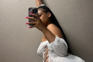 Sexy Leahhh 💋 book now baby! -... - Image 4