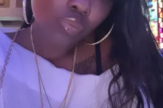 Pretty😻&amp; Peite💃🏽 Chocolate... - Image 4