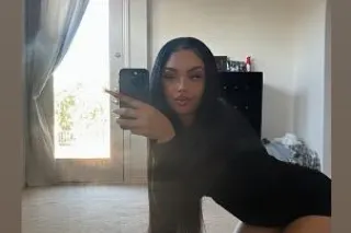 Ask about my 2 girl with my favorite girl nichole - Image 6