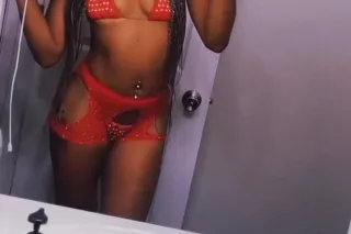 wet ,wild and ready to play 💋💦qv specials - Image 2