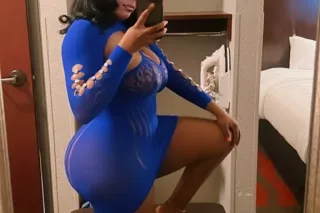 Come relax and unwind with me 💕 Booking Appointments 🍑 Bundy 🦋💦 - Image 5