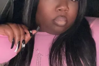 chick with a 🍆 is back 😝 - 25 - Image 3