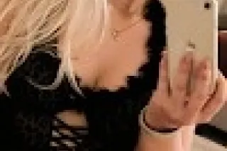 Your favorite lady.Love Raw - Image 4