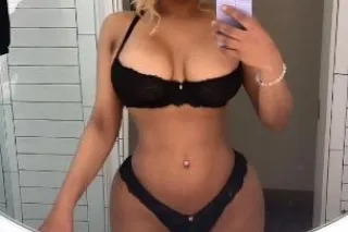 HARRISBURG : Certfied Massuese... - Image 3