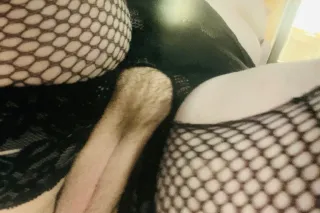 So cold daddie, need your help... - Image 3