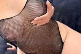 LATINA MADURA - 35 - Image 2