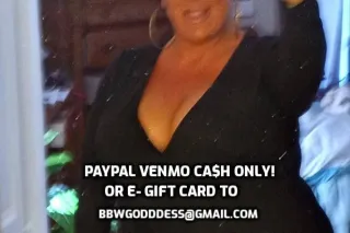 Italian Marure Woman 💰✩ + ̊💰❤ ♡Plump Juicy and Busty Mature MILF💰✩ + ̊💰❤ ♡ - Image 6