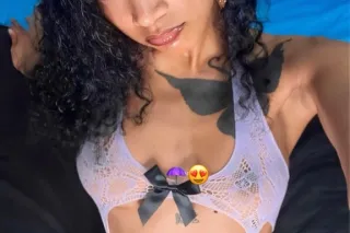 Call Kimora 😏 ask for two girl - Image 2