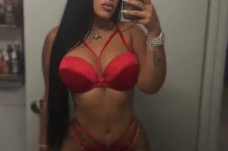 latina caliente 🔥 fotos reales... - Image 2