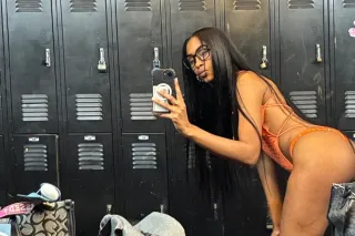 I'm available daddy to please ... - Image 3