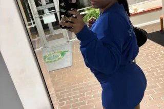 Outcalls Available And Car Dat... - Image 2