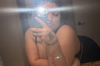 4'11 FUNSIZE CHUNKY LATINA CAR... - Image 4