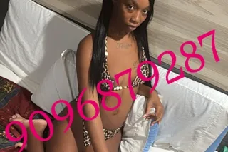 LAST DAY HERE 💋👸🏿CUM SEE ME 👅💦... - Image 3