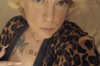 plus size pin-up - Image 12