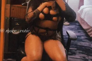 🌺 𝒄𝒉𝒐𝒄𝒐𝒍𝒂𝒕𝒆 𝒖𝒑𝒔𝒄𝒂𝒍𝒆 𝒆𝒃𝒐𝒏𝒚 𝒃𝒐𝒎𝒃𝒔𝒉𝒆𝒍𝒍 🌺 𝑭𝑬𝑻𝑰𝑺𝑯 𝑭𝑹𝑬𝑰𝑵𝑫𝑳𝒀 ✨ (BWI AIRPORT) incall/outcall available now! - Image 2