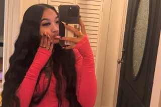 pretty &amp; petite 🥰😍 SNOW DE... - Image 2