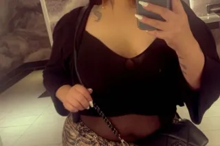 Latin Bombshell Highly Reviewe... - Image 4