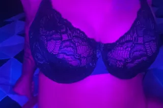 ✨OUTCALLS and CAR DATES💚INCALL... - Image 2