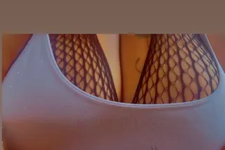 Snowed In W A Freak ❄❄ - 30 - Image 1