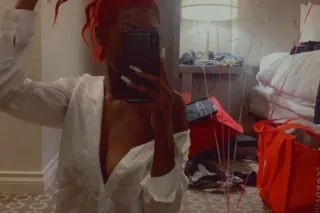 Fly Ahh Mena 🧤🖤 - 28 - Image 1