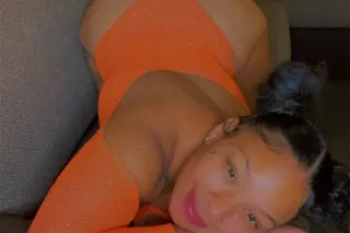 New in Town✨🍑 𝒞𝓊𝓂 &amp; 𝒫𝓁𝒶𝓎 ʟ... - Image 1