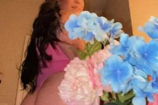 HoTTiE OnE CaLL AwAy CaLL ThE ... - Image 2