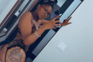 Facetime shows or Content only daddy 😌 - Image 5