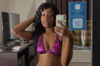 Sweet Seductive Freak💜 Seattle... - Image 2