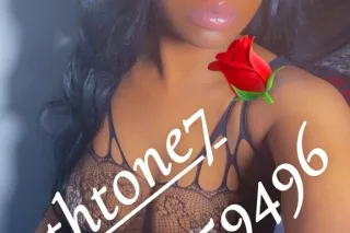 Ready to make all your dreams and fantasies come through so try me and i assure you the best satisfaction 🍑🍑💦💦 - Image 5