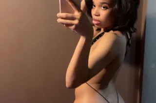 come take a flight 🛫to london ... - Image 3