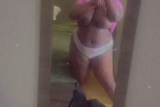 💕Cum Warm Up Between These Buns n Thighs 😮‍💨💦 wet throat n gushy coochie 🥰 - Image 5