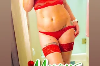 🌲🎅🎁IM SANTAS NAUGHTY LIL HELPE... - Image 2