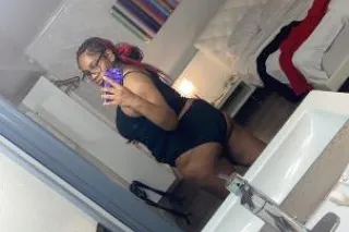 Available 24/7 CUM HAVE FUN😜 -... - Image 2