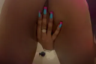 🥰Cutie With The Wettest💦Coochi... - Image 1