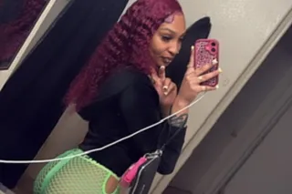 Party favors now available❄❄YOUNG TIGHT TEEN READY TO COME PLAY🍭🩷💦 - Image 9