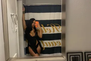 Blasian Squirter 💦 - 21 - Image 1