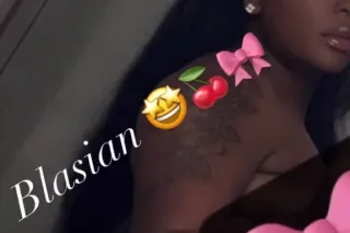 Read AD 🛬🔜💦( 💋 ••◄☆𝐃𝐢𝐜𝐤 𝐆𝐨𝐛𝐛𝐥𝐞... - Image 3