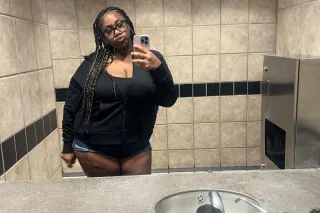 THICK AND TIGHT CUM GET RIGHT😍... - Image 1