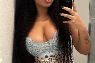 Sexy&amp;Thicck😍 100% Real and... - Image 4