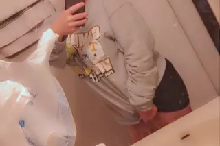 Next up im sucking you all dow... - Image 3