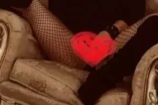 💋- Long Platinum blonde hair ,Natural DDDs 👅 ,full lips high cheek bones with a killer smile that lights up every room/ My personality is upbeat,super friendlywarm I specialize in P-n-P I am UpLate - Image 10