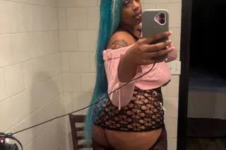 texas treat🦄😻 - Image 6