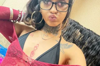 miss beautiful lady 💦💦🥰 - Image 7