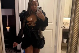 wATerpArK sexxxiiiiiii MILLIE🌊... - Image 3