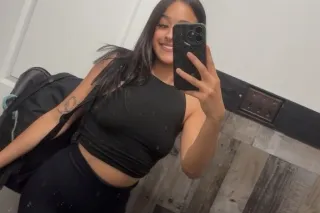 😍😘😛Probably the funniest person you’ll match with today whatsapp 213-4 58-4523🤩😍😘 - Image 3