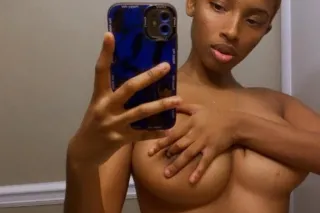 ms.wet wet - 22 - Image 1